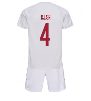 Danmark Simon Kjaer #4 Udebanesæt Børn VM 2022 Kort ærmer (+ korte bukser)